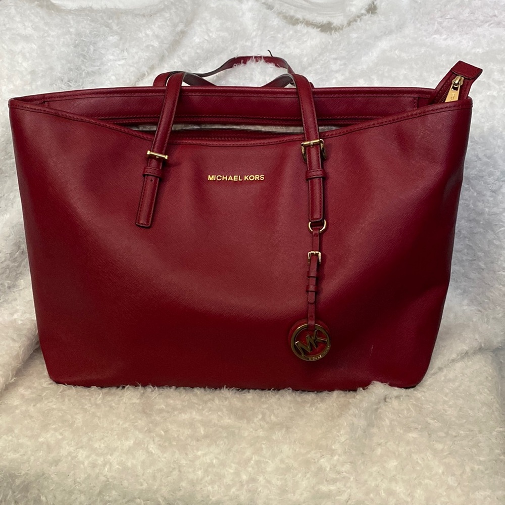 MKLarge bag, excellent condition